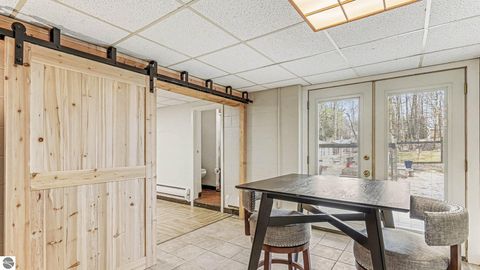 Tiny photo for 341 S Lincoln Road, Mt Pleasant, MI 48858 (MLS # 1943272)