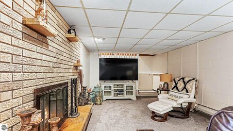 Tiny photo for 341 S Lincoln Road, Mt Pleasant, MI 48858 (MLS # 1943272)