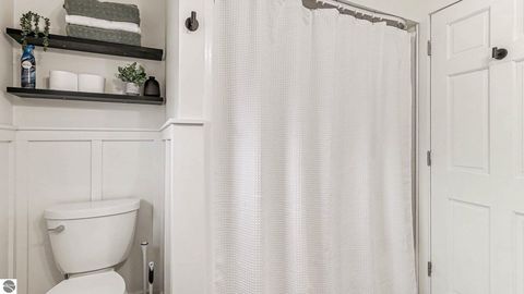 Tiny photo for 341 S Lincoln Road, Mt Pleasant, MI 48858 (MLS # 1943272)