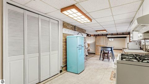 Tiny photo for 341 S Lincoln Road, Mt Pleasant, MI 48858 (MLS # 1943272)