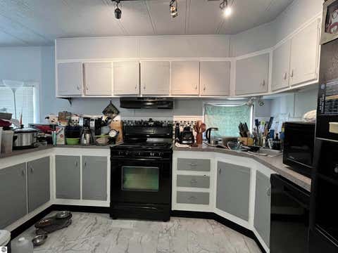 Tiny photo for 882 Crestwood Lane, Traverse City, MI 49686 (MLS # 1948607)