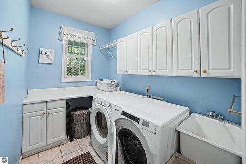 Tiny photo for 3184 Brittany Drive, Mt Pleasant, MI 48858 (MLS # 1945874)