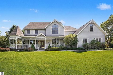 Photo of 3184 Brittany Drive, Mt Pleasant, MI 48858 (MLS # 1945874)