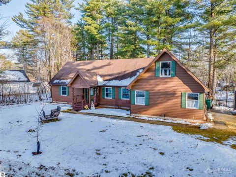 Tiny photo for 965 Grove Street, Tawas City, MI 48763 (MLS # 1941335)
