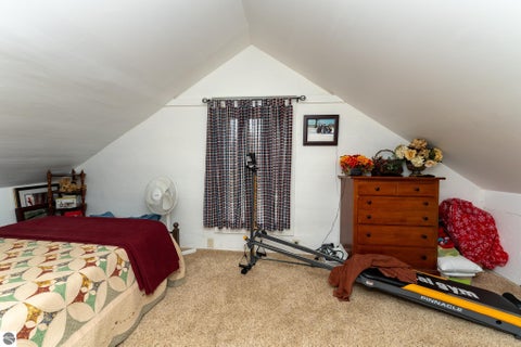 Tiny photo for 522 N 2nd Street, Shepherd, MI 48883 (MLS # 1948262)