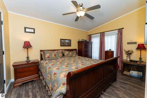 Tiny photo for 522 N 2nd Street, Shepherd, MI 48883 (MLS # 1948262)