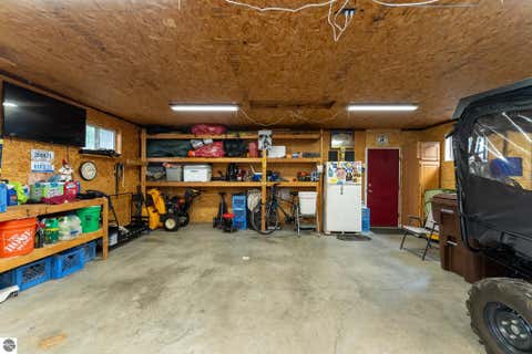 Tiny photo for 522 N 2nd Street, Shepherd, MI 48883 (MLS # 1948262)