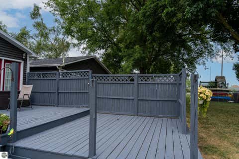Tiny photo for 522 N 2nd Street, Shepherd, MI 48883 (MLS # 1948262)