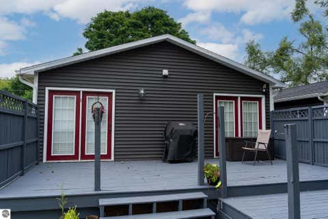Tiny photo for 522 N 2nd Street, Shepherd, MI 48883 (MLS # 1948262)