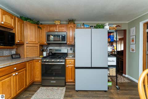 Tiny photo for 522 N 2nd Street, Shepherd, MI 48883 (MLS # 1948262)