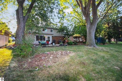 Tiny photo for 189 Westview Drive, Alma, MI 48801 (MLS # 1949532)
