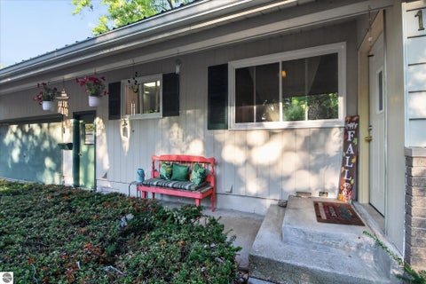 Tiny photo for 189 Westview Drive, Alma, MI 48801 (MLS # 1949532)