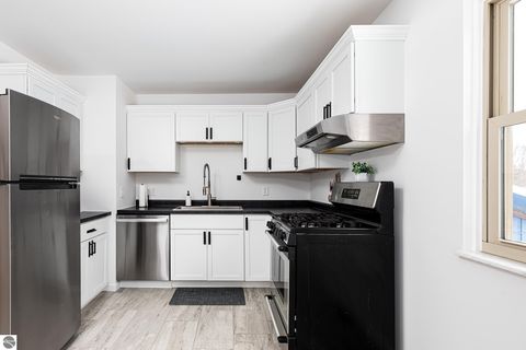 Tiny photo for 1806 Radcliffe Road, Traverse City, MI 49685 (MLS # 1941444)