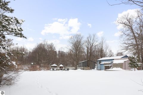 Tiny photo for 1806 Radcliffe Road, Traverse City, MI 49685 (MLS # 1941444)
