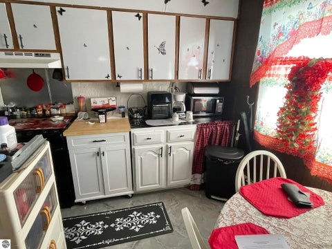 Tiny photo for 3557 Coveview Drive, Lupton, MI 48635 (MLS # 1944079)