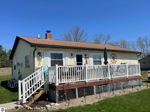 Tiny photo for 3557 Coveview Drive, Lupton, MI 48635 (MLS # 1944079)