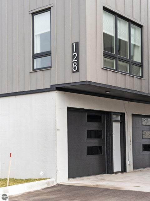 Tiny photo for 128 W Gillis Street #9, Traverse City, MI 49684 (MLS # 1948582)