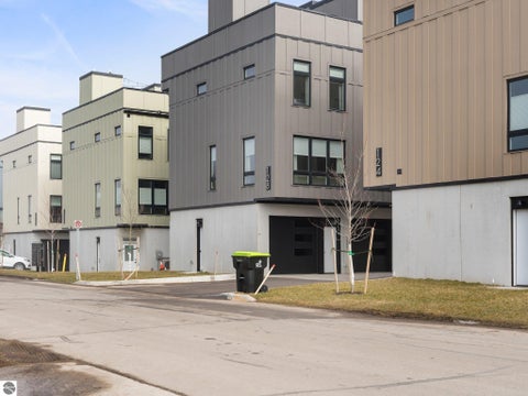 Tiny photo for 128 W Gillis Street #9, Traverse City, MI 49684 (MLS # 1948582)