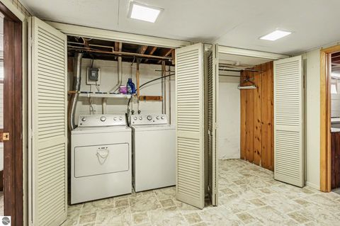 Tiny photo for 137 Fox Drive, St Louis, MI 48880 (MLS # 1943224)