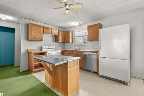 Tiny photo for 266 E Main Street, Kingsley, MI 49649 (MLS # 1943531)