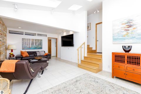 Tiny photo for 413415 Leelanau Ave, Frankfort, MI 49635 (MLS # 1942678)