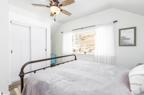 Tiny photo for 413415 Leelanau Ave, Frankfort, MI 49635 (MLS # 1942678)