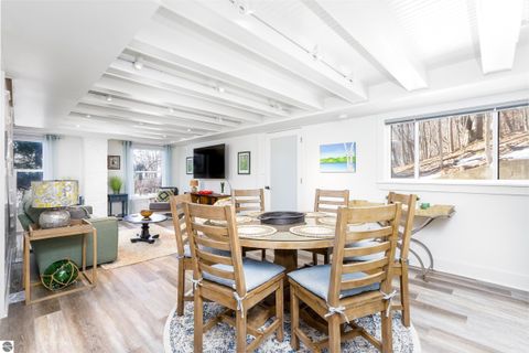 Tiny photo for 413415 Leelanau Ave, Frankfort, MI 49635 (MLS # 1942678)