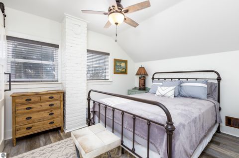 Tiny photo for 413415 Leelanau Ave, Frankfort, MI 49635 (MLS # 1942678)