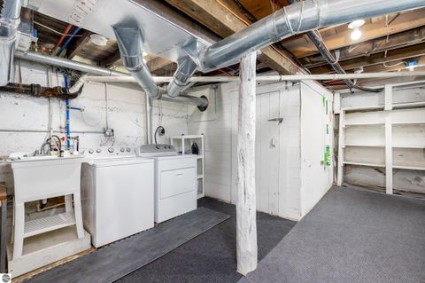 Tiny photo for 413415 Leelanau Ave, Frankfort, MI 49635 (MLS # 1942678)