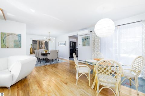 Tiny photo for 413415 Leelanau Ave, Frankfort, MI 49635 (MLS # 1942678)