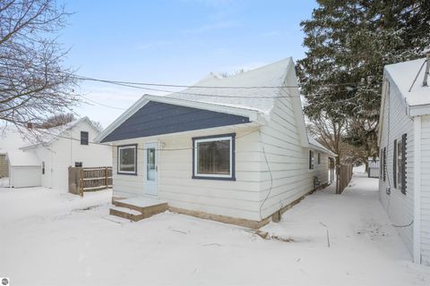 Photo of 408 N Michigan Avenue, Manton, MI 49663 (MLS # 1941722)
