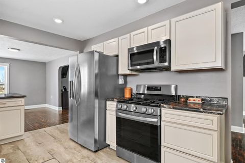 Tiny photo for 21239 5th Avenue, Marion, MI 49665 (MLS # 1942508)