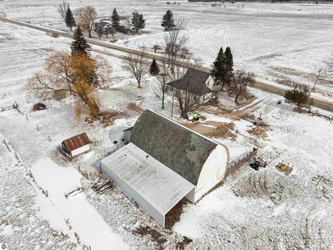 Tiny photo for 21239 5th Avenue, Marion, MI 49665 (MLS # 1942508)