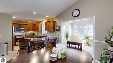 Tiny photo for 1667 E Gaylord Street, Mt Pleasant, MI 48858 (MLS # 1942898)