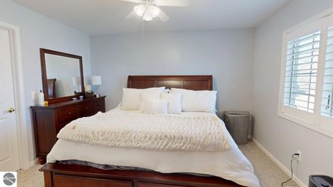 Tiny photo for 1667 E Gaylord Street, Mt Pleasant, MI 48858 (MLS # 1942898)