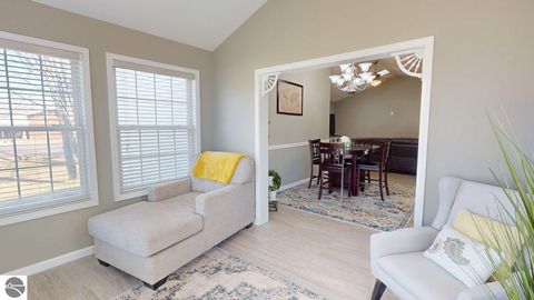 Tiny photo for 1667 E Gaylord Street, Mt Pleasant, MI 48858 (MLS # 1942898)