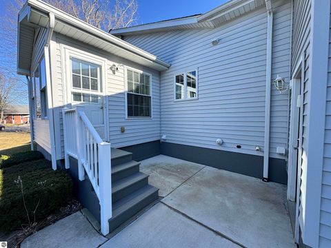 Tiny photo for 1667 E Gaylord Street, Mt Pleasant, MI 48858 (MLS # 1942898)