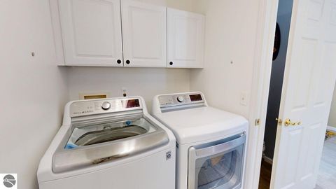 Tiny photo for 1667 E Gaylord Street, Mt Pleasant, MI 48858 (MLS # 1942898)