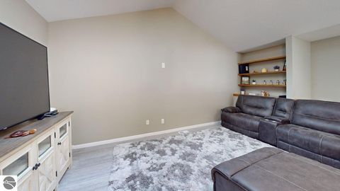 Tiny photo for 1667 E Gaylord Street, Mt Pleasant, MI 48858 (MLS # 1942898)