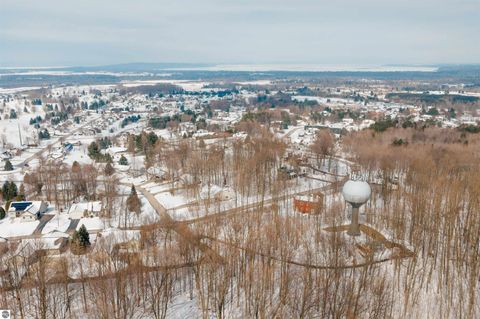 Tiny photo for 642 Napolean Way, Traverse City, MI 49696 (MLS # 1943169)