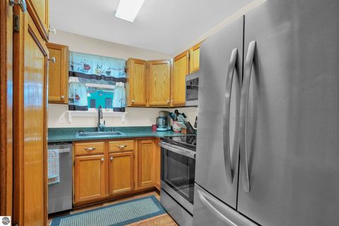 Tiny photo for 10215 E Madison Road, St Helen, MI 48656 (MLS # 1943968)