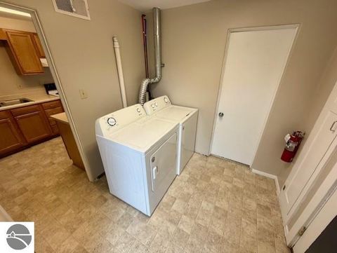 Tiny photo for 711 Mechanic Street, Alma, MI 48801 (MLS # 1942662)