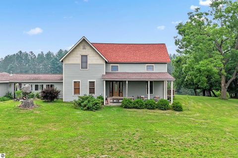 Tiny photo for 16186 N 200th Avenue, Leroy, MI 49655 (MLS # 1943658)