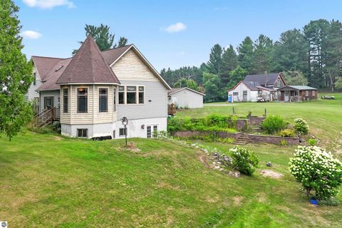 Tiny photo for 16186 N 200th Avenue, Leroy, MI 49655 (MLS # 1943658)