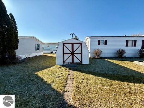 Tiny photo for 7382 Clans Street, Alma, MI 48801 (MLS # 1942669)