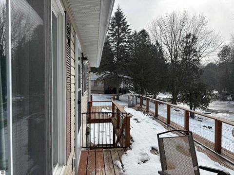 Tiny photo for 4921 Carpenter Road, Tawas City, MI 48763 (MLS # 1942387)