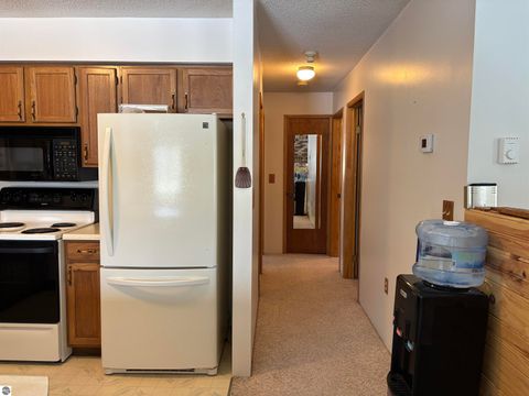 Tiny photo for 4921 Carpenter Road, Tawas City, MI 48763 (MLS # 1942387)