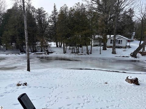 Tiny photo for 4921 Carpenter Road, Tawas City, MI 48763 (MLS # 1942387)