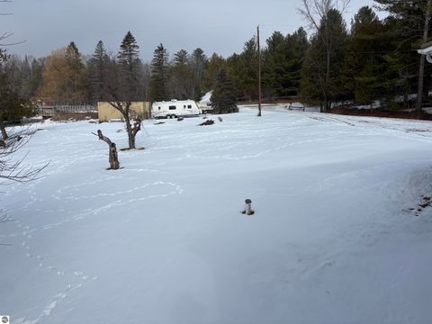 Tiny photo for 4921 Carpenter Road, Tawas City, MI 48763 (MLS # 1942387)