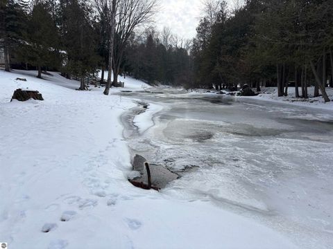 Tiny photo for 4921 Carpenter Road, Tawas City, MI 48763 (MLS # 1942387)